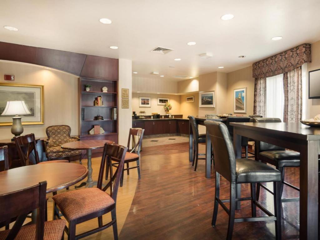 Best Western Plus Boston Hotel Екстер'єр фото